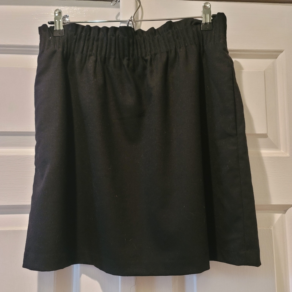 J. Crew black elastic waist skirt with POCKETS